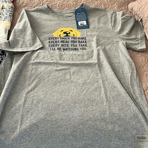 BNWT Men’s Life is Good ss tshirt